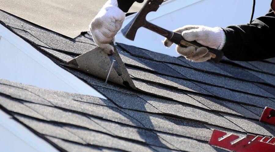 Professional metal roof installation in Cynthiana, IN